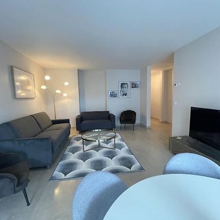 Le Mont-Veyrier, Parking Et Vue Apartment Annecy Exterior foto