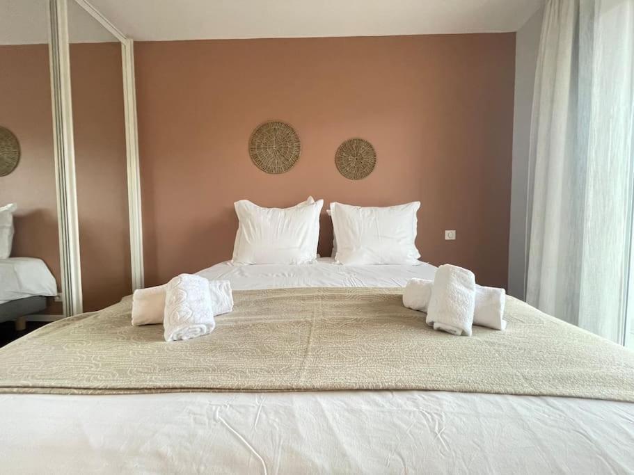 Le Mont-Veyrier, Parking Et Vue Apartment Annecy Exterior foto